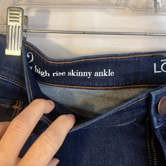 Ann Taylor Loft High Rise Skinny Ankle Dark Wash Denim Jean Size 12 Basic Casual - Picture 9 of 10